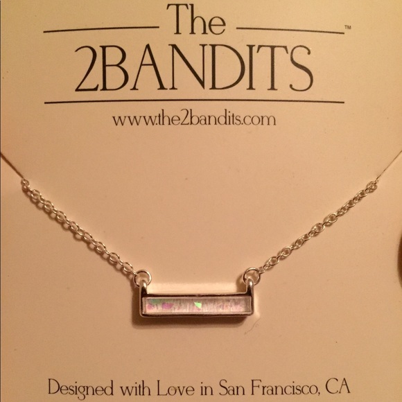 Iridescent Stone Necklace - Picture 3 of 5